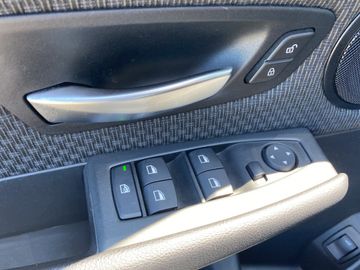 BMW 218 Gran Tourer - 12