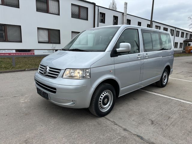 Volkswagen T5 Caravelle