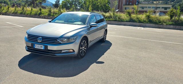 Volkswagen Passat Variant 1.6 TDI DSG Comfortlin