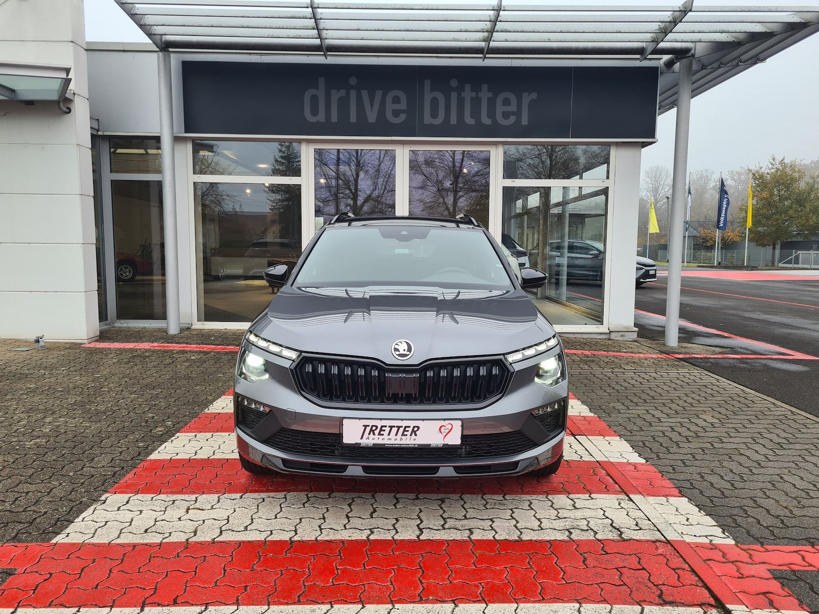 Skoda Kamiq 1.0 DSG Monte Carlo 5J-GAR 18´´ PanoDach imagem 3