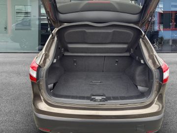 Nissan Qashqai Acenta 1.2 DIG-T °Navi°RFK°PDC°AAC°SHZ°