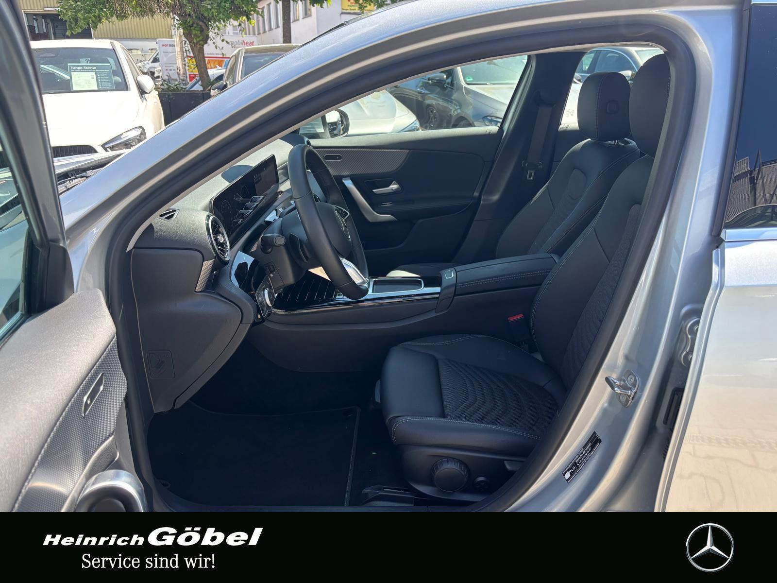 Fahrzeugabbildung Mercedes-Benz A 200 d L PRO-ADV AHK SPI VZA WP LED KAM SH SPA