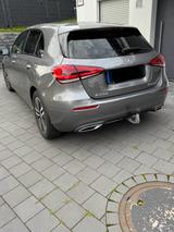 Mercedes-Benz A-Klasse A250 4MATIC- Garantie 360° Kam-Massage - Mercedes-Benz A 250: Grau