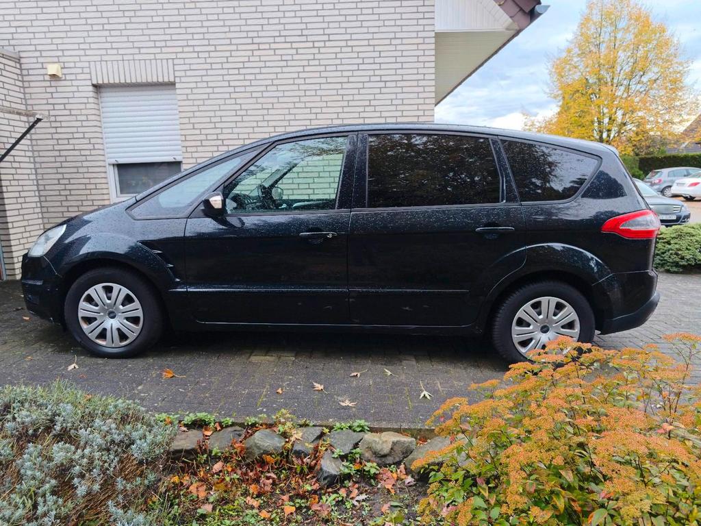 Ford S-Max, Diesel, 7-SITZER Baujahr 2012