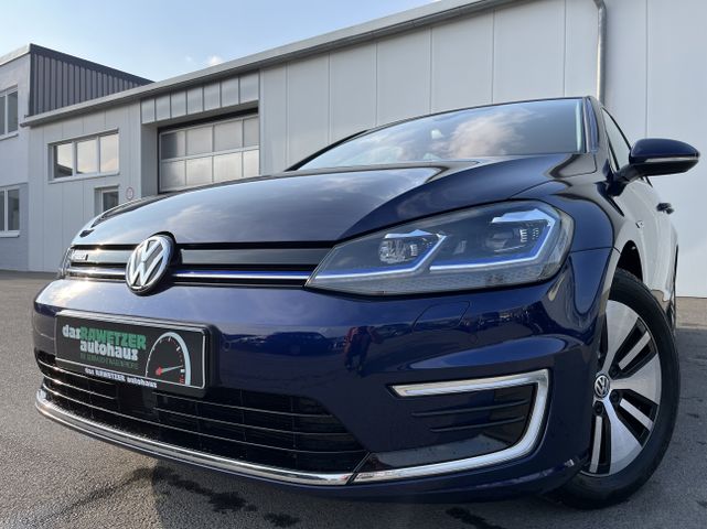 Volkswagen Golf e-Golf CCS Wärmepumpe Navi ACC LED SHZ PDC 