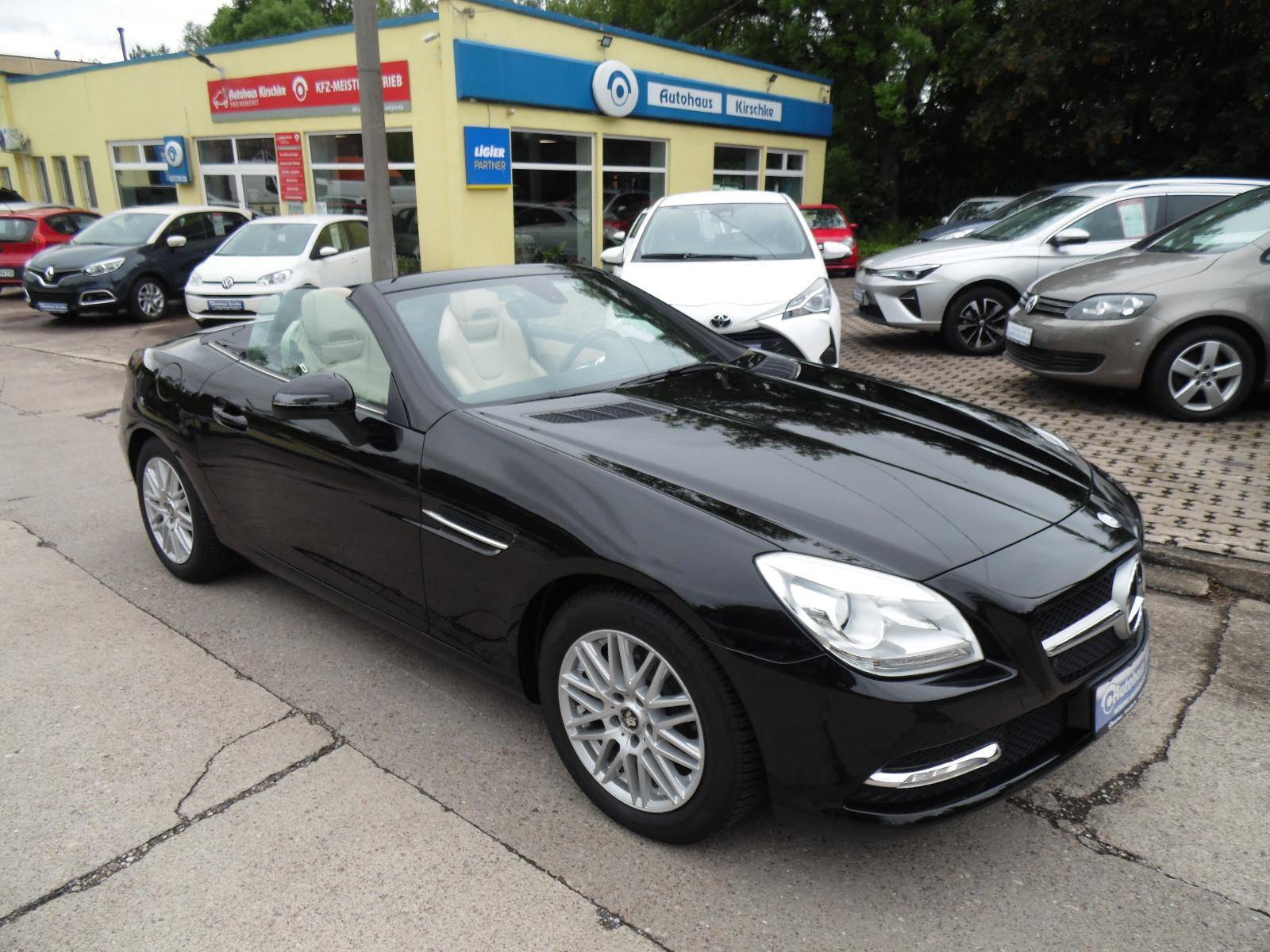 Mercedes-Benz SLK 200 SLK Roadster/Leder/Navi/Airscarf/SHZ/DVD