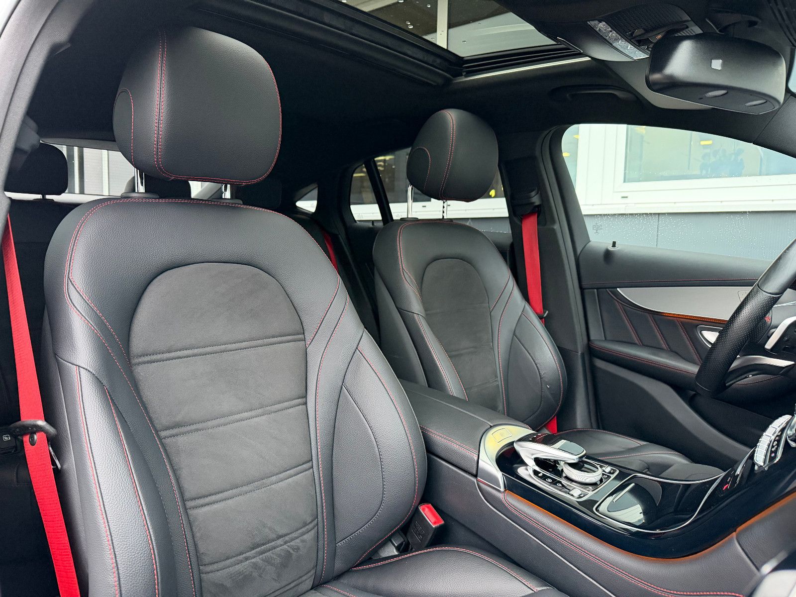 Fahrzeugabbildung Mercedes-Benz GLC43 AMG Coupe 4Matic