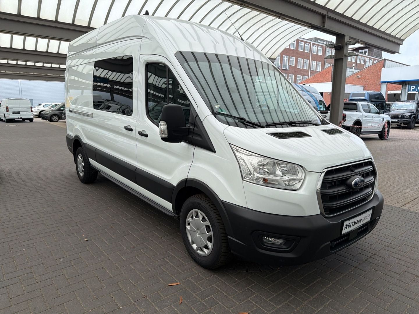 Fahrzeugabbildung Ford Transit Kasten 350 L3 Trend AHK Apple CarPlay An