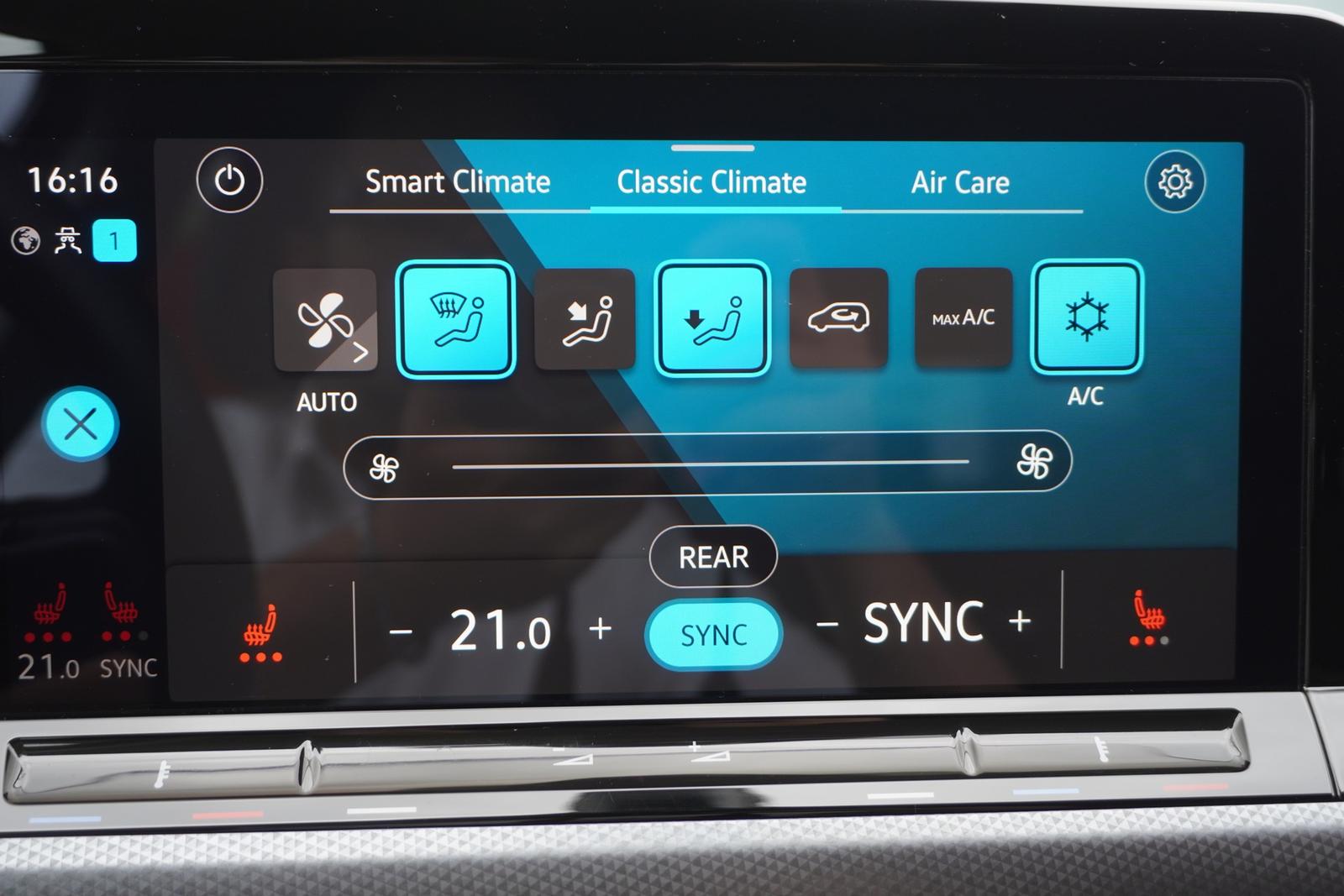 Volkswagen Golf 1.5 TSI Active LED+ HUD Standheizung Navi, миниатюра 17