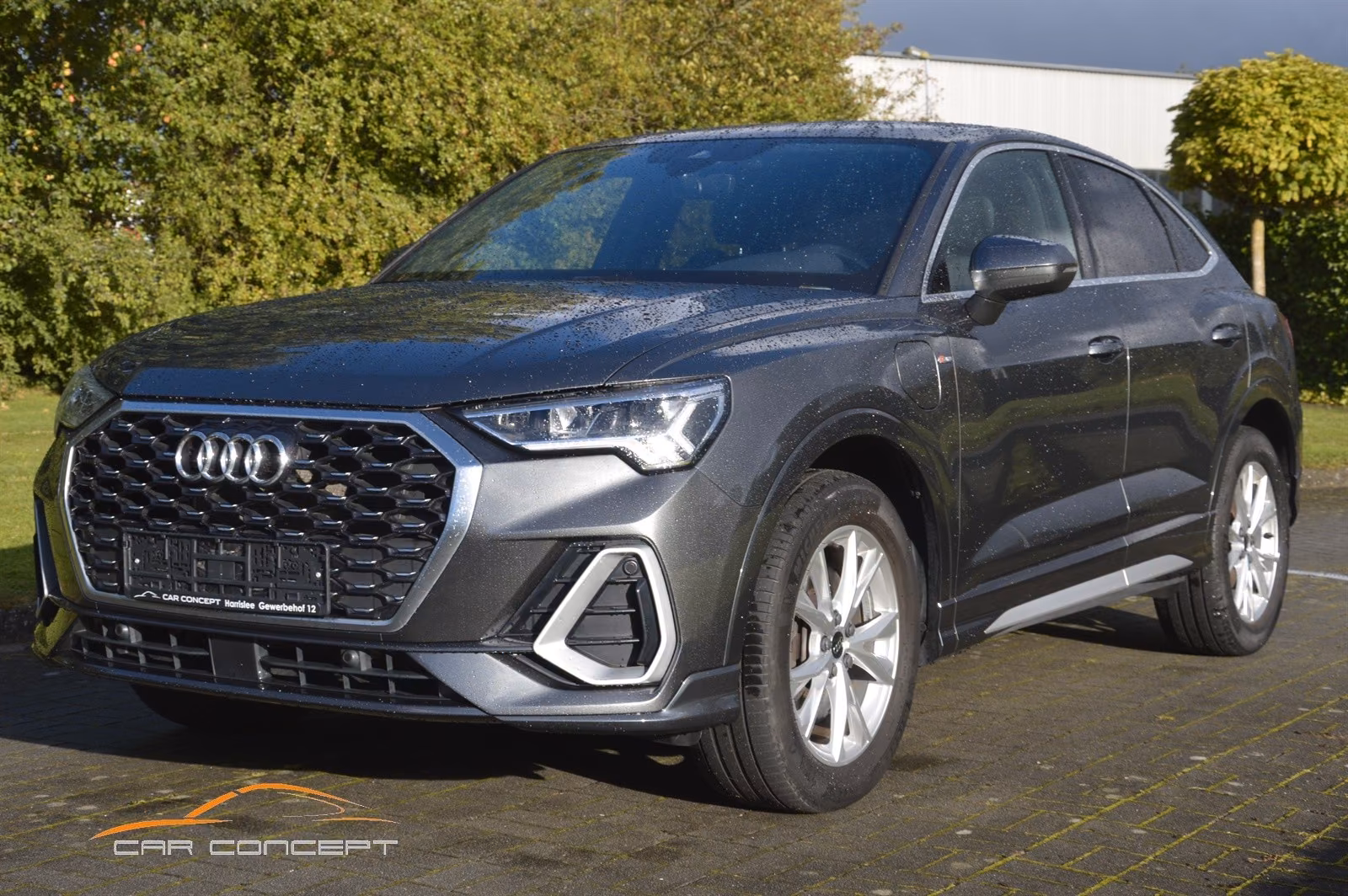 Audi Q3 Sportback 45TFSI S-Line LED/PDC/AHK/SHZ/8x18Z