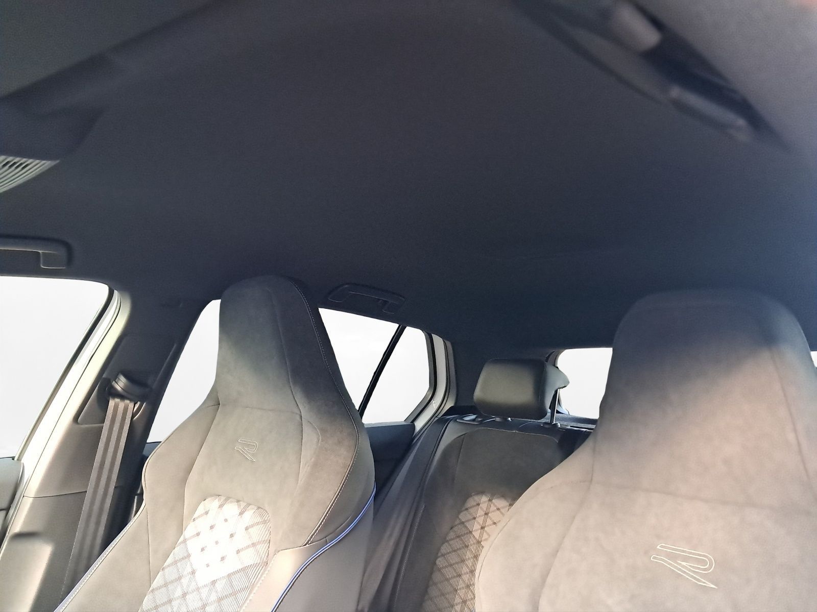 Volkswagen Golf - Bild 10