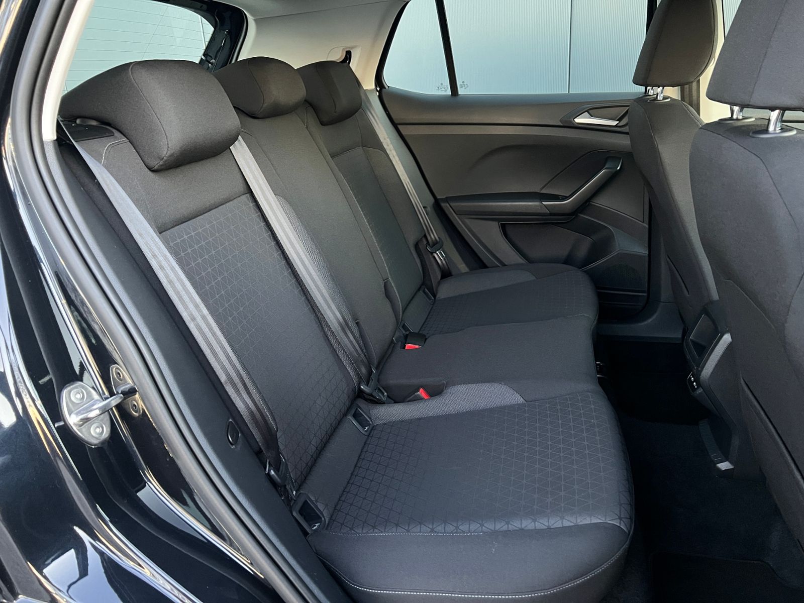 Fahrzeugabbildung Volkswagen T-Cross Life 1.0 TSI DSG *Klima, Einparkhilfe, 1