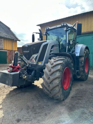 Fendt 828 Vario S4 Profi