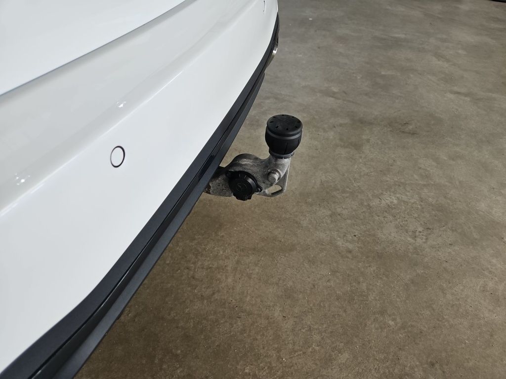 Fahrzeugabbildung Mercedes-Benz C 300 deT 4M AMG AHK ACC Pano Sitzklima Massage