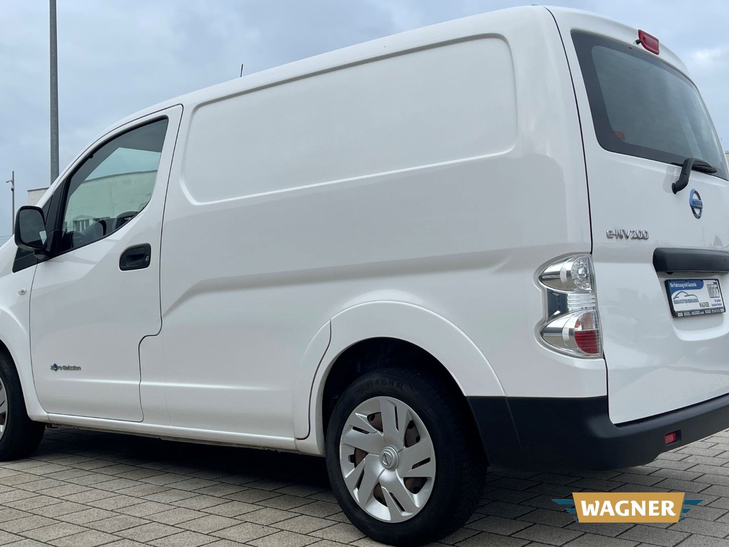 Fahrzeugabbildung Nissan NV200 Evalia e-Kasten Comfort Klimaautomatik