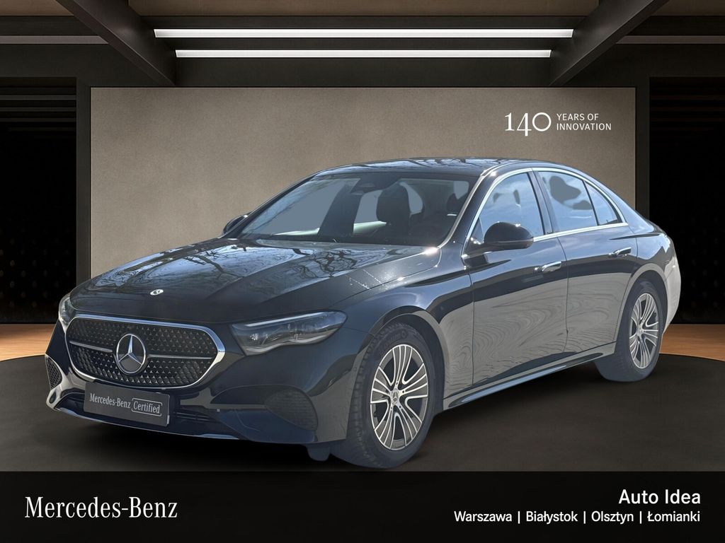 Image of Mercedes-Benz E 200