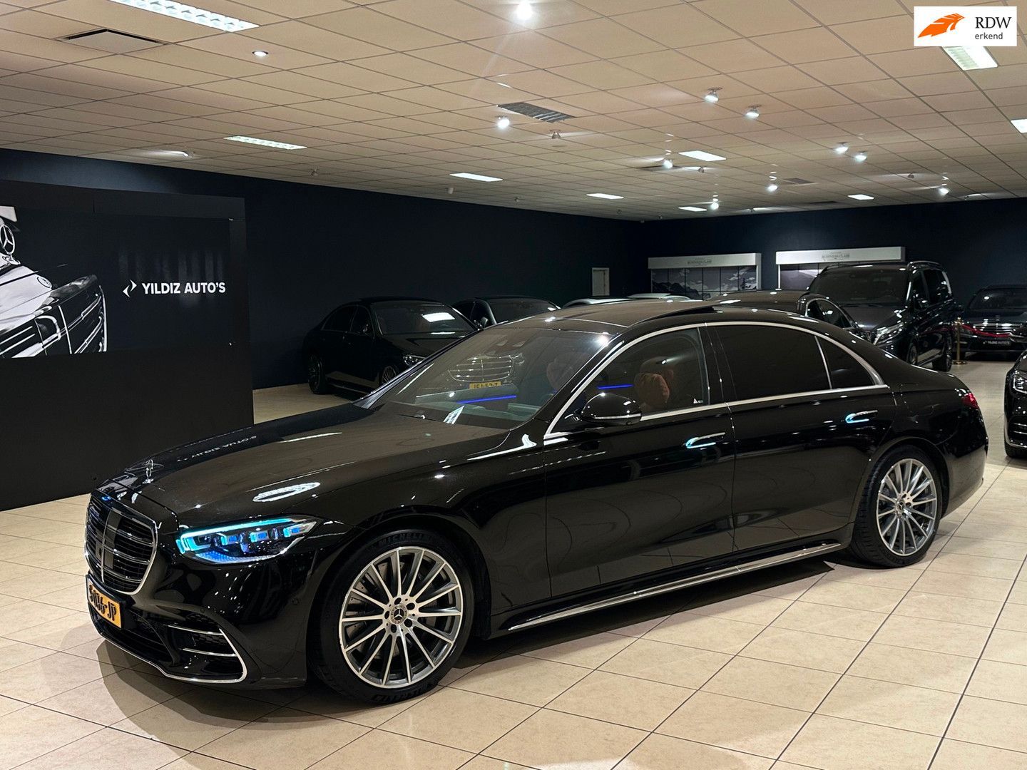 MERCEDES-BENZ S580 e 4MATIC Lang AMG Line|MANUFAKTUR|4-Sitze|