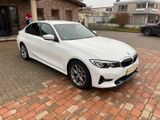 Vorschaubild BMW 318 d Sport Line +M-Line+Leder+Led+Scheinw.+