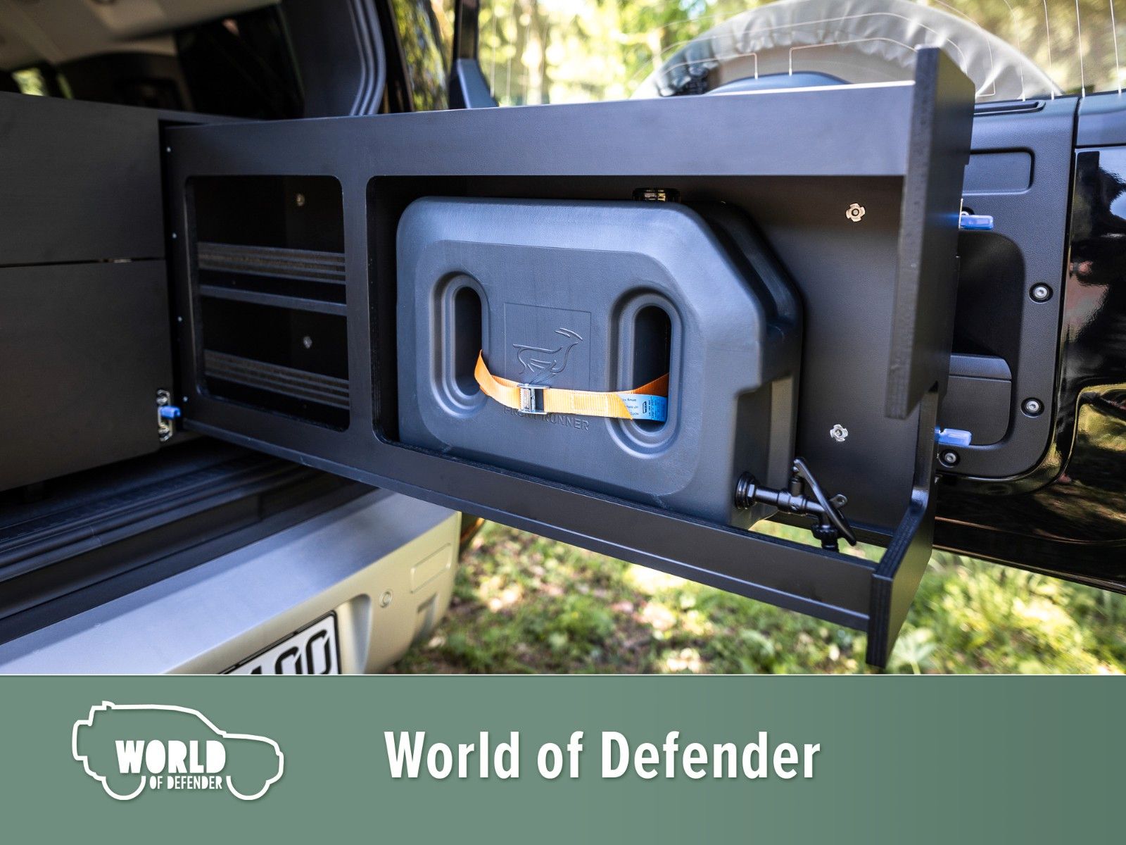 Fahrzeugabbildung Land Rover Defender 130 D250  X-Dynamic SE Basecamp Edition