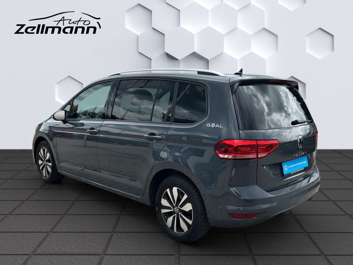 Volkswagen Touran BMT Start-Stopp Comfortline 1.5 TSI 110kW foto 4