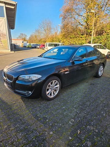 BMW 528 Baureihe 5 Lim. 528i xDrive