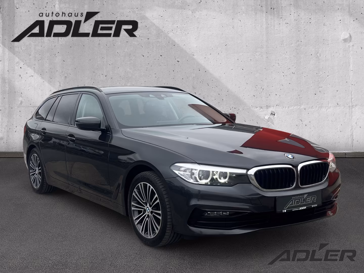 BMW 520 d xDrive SportLine Touring AHK*Leder*Luftfed