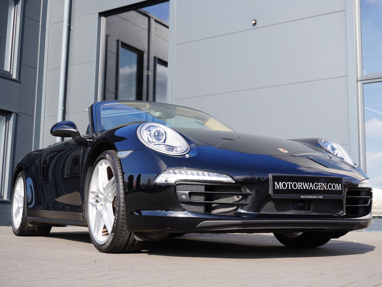 Fahrzeugabbildung Porsche 991 Carrera 4 Cabriolet