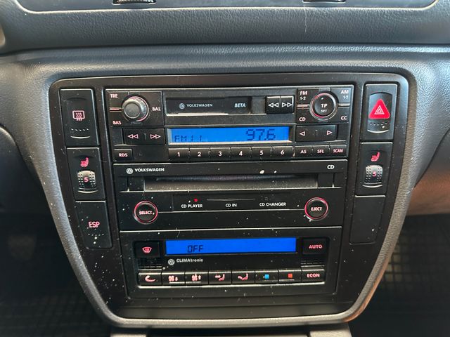 Volkswagen Passat*SZHZ*KLIMAAUTOMATIK*TÜV 092028*