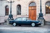 Jaguar XJ40 - Jaguar XJ40 mit Schiebedach