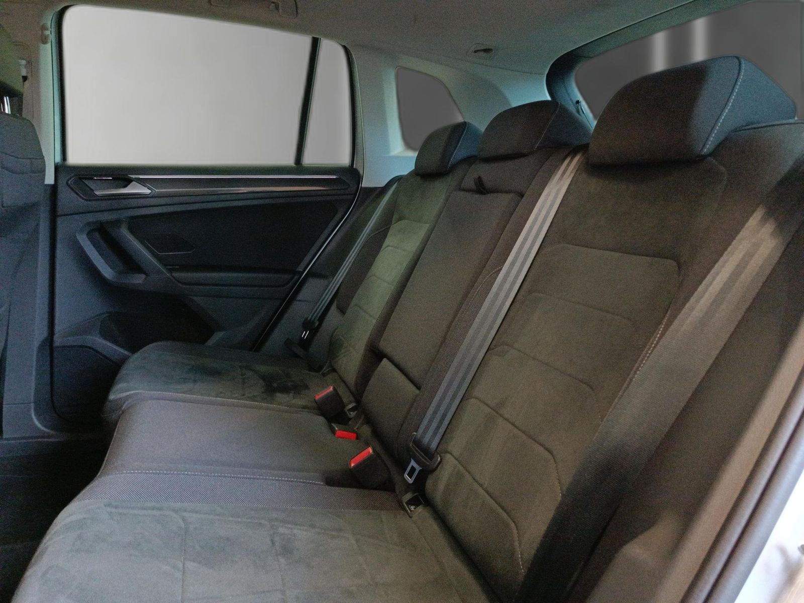 Volkswagen Tiguan - Bild 17