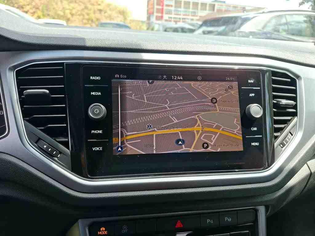 Volkswagen T-Roc 1.5 TSI Active DSG AHK+beats+ACC+Kamera+LE, миниатюра 8