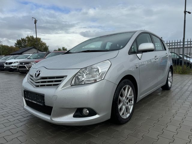 Toyota Verso Life