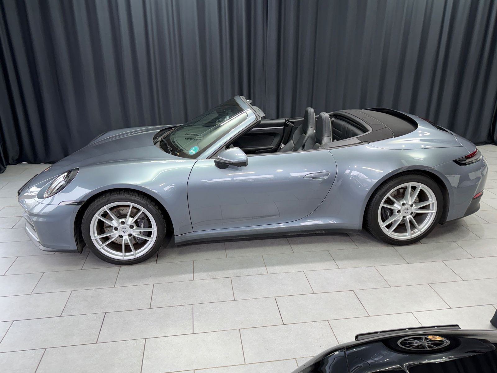 Fahrzeugabbildung Porsche 992.2 Carrera Cabriolet|LEDER|BOSE|360 KAMERA
