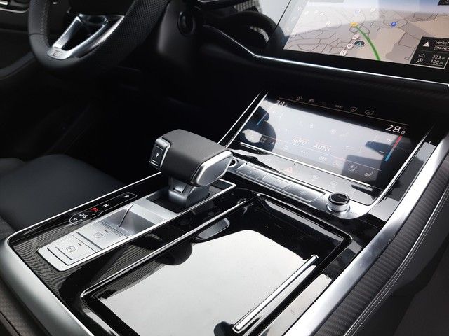 Fahrzeugabbildung Audi Q8 S line TDI quattro AHK Pano Laser B&O 23"