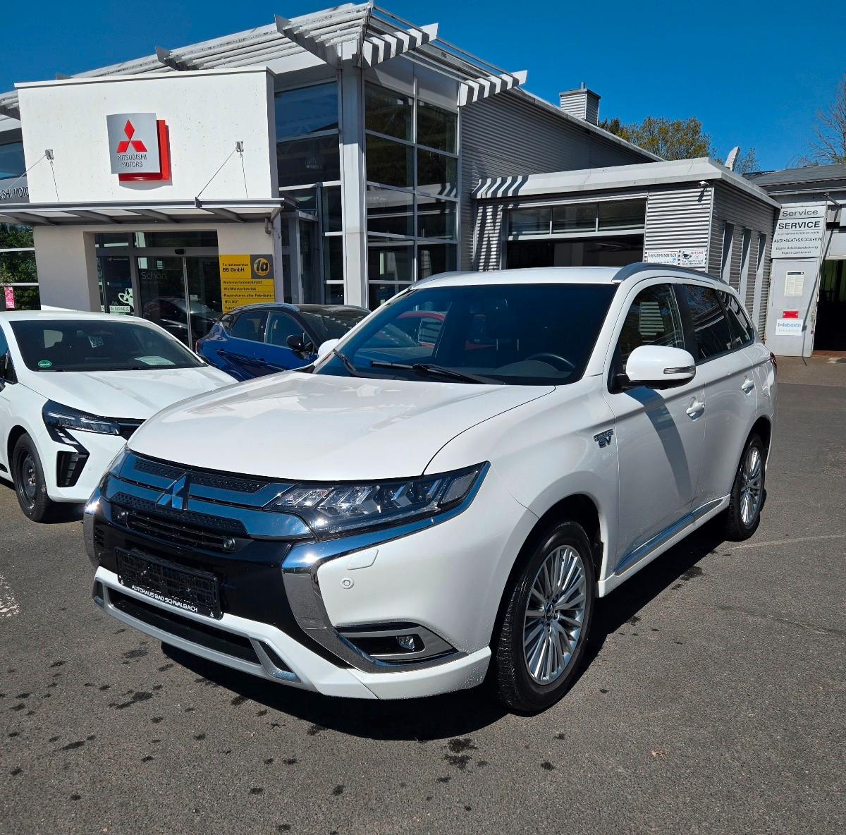 Mitsubishi Plug-in Hybrid Outlander