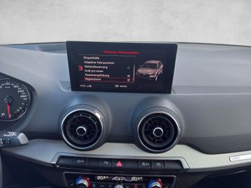 Audi Q2 35 TFSI basis 7-Gang S tronic|Kamera|Navi|LED