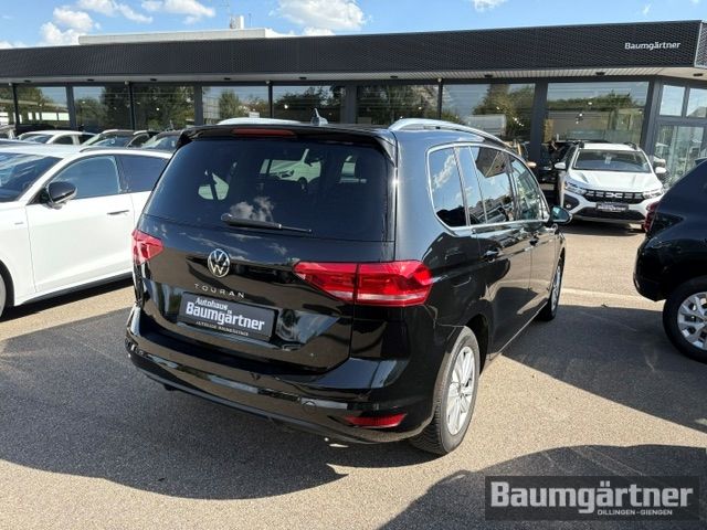 Fahrzeugabbildung Volkswagen Touran Highline 1.5 TSI 150 DSG ACC/PDC/Sitzh.