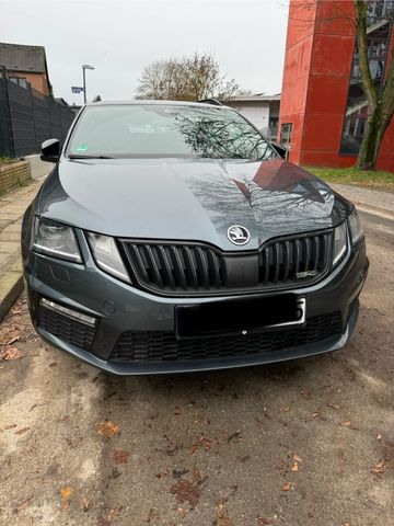 Skoda Octavia 2.0 TDI DSG RS Combi RS