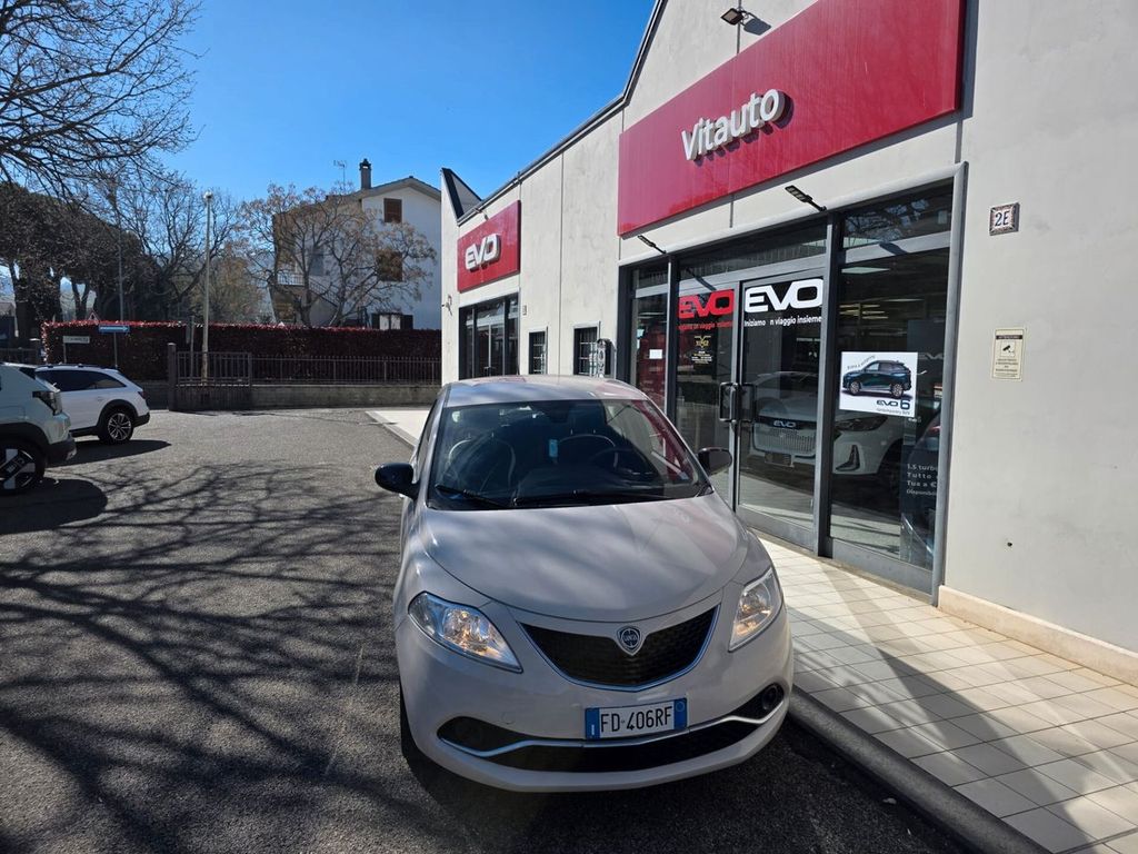 Image of Lancia Ypsilon