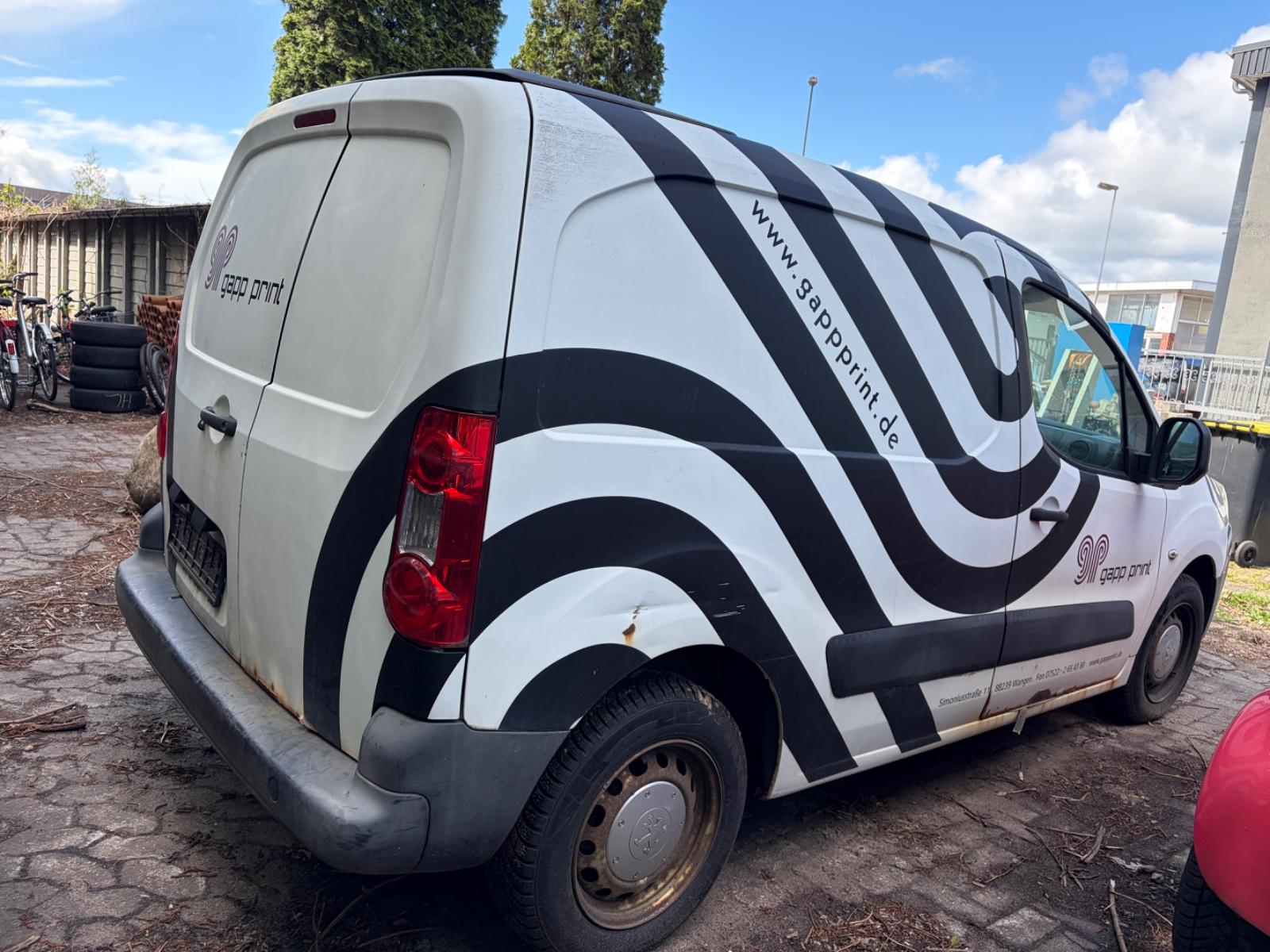Peugeot Partner L1 1.6 HDI* Viel Rost* technisch gut!