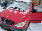 Mercedes-Benz Mercedes Vito 111 CDI - gebrauchte Mercedes-Benz Vito aus dem Jahr 2004