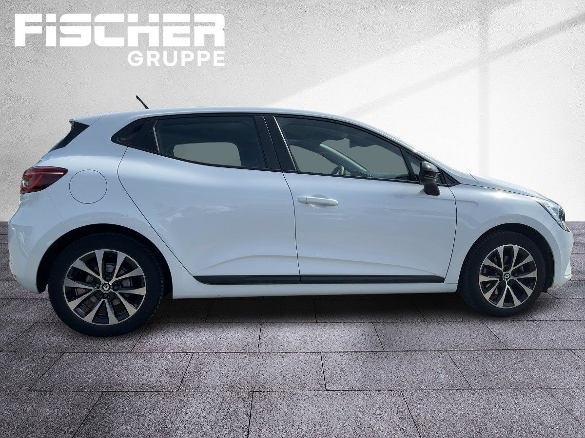 Fahrzeugabbildung Renault Clio EQUILIBRE E-TECH 145 EPH