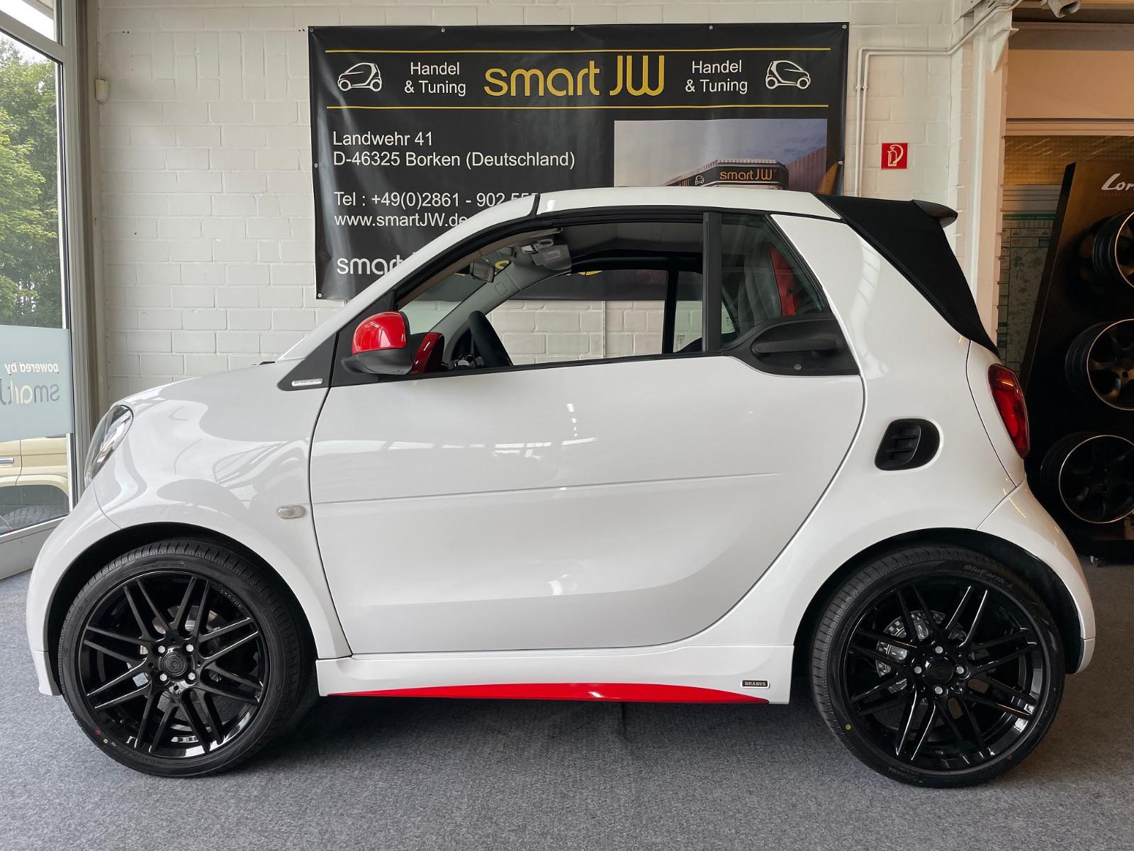 Smart BRABUS Tailor Made Leder schwarz rot NEUZUSTAND
