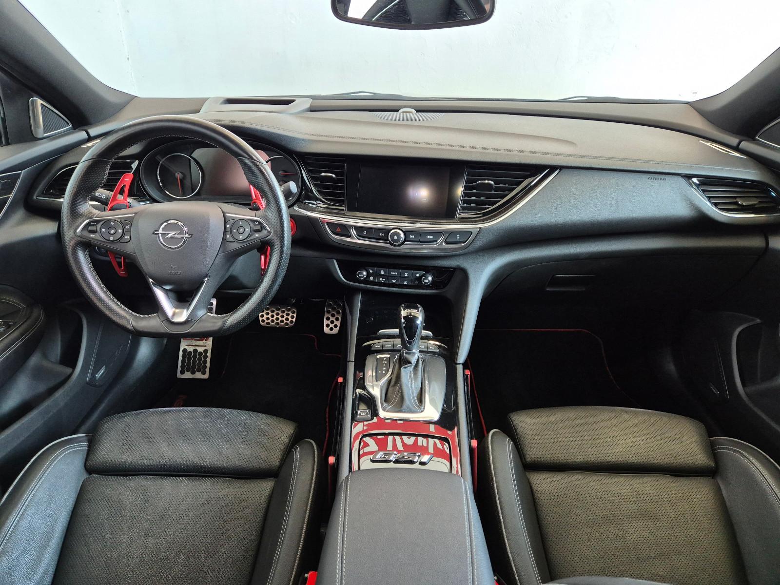Opel Insignia B Grand Sport GSi 4x4