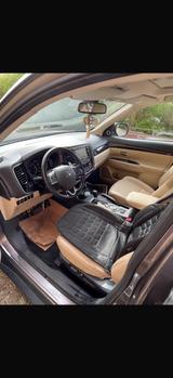 Mitsubishi Outlander 2.2 DI-D 4WD Automatik SUV-Star+ S... - Mitsubishi Outlander in Mannheim