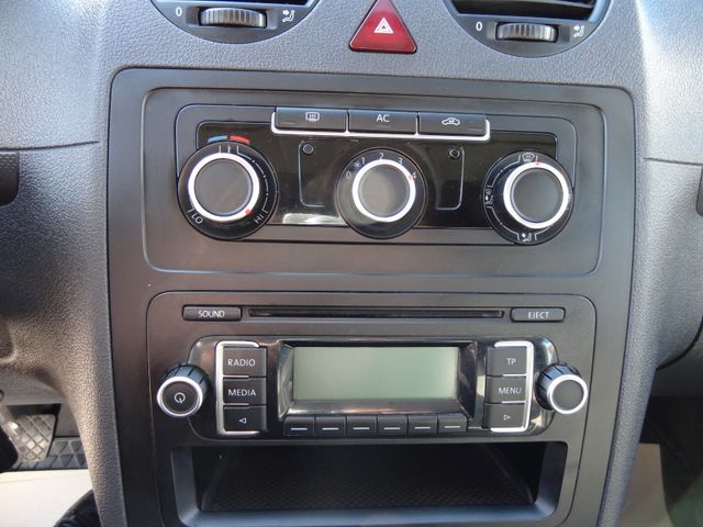 Fahrzeugabbildung Volkswagen Caddy Maxi/Kasten/Klima/AHK/1.Hd/FlügelTüren/