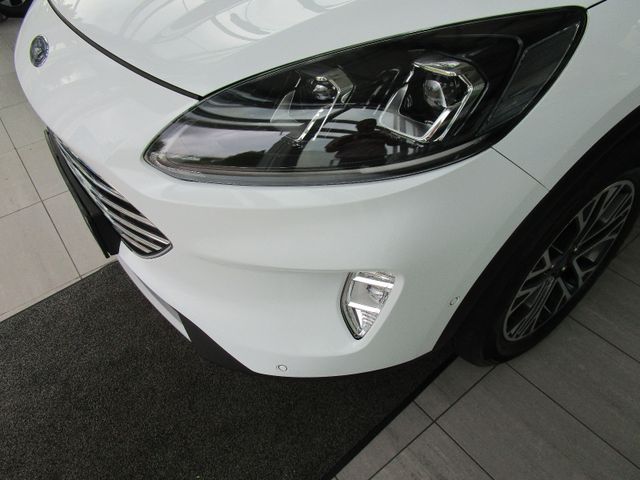 Kuga Plug-In Hybrid Titanium/AHK/LED