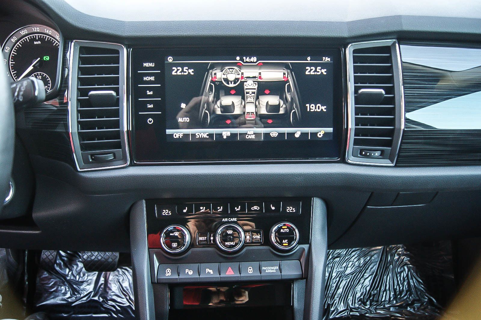 Fahrzeugabbildung SKODA Kodiaq 2.0 TSI Style 4x4 DSG LED 7 SITZE