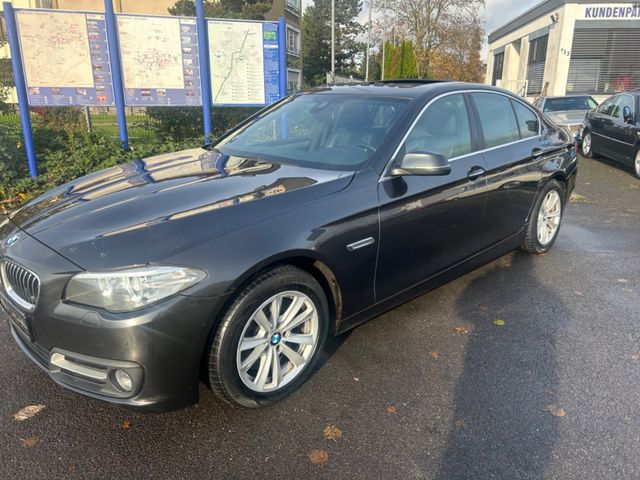 BMW 530d xDrive Euro 6 DIGITAL TACHO AHK LEDER AUTO