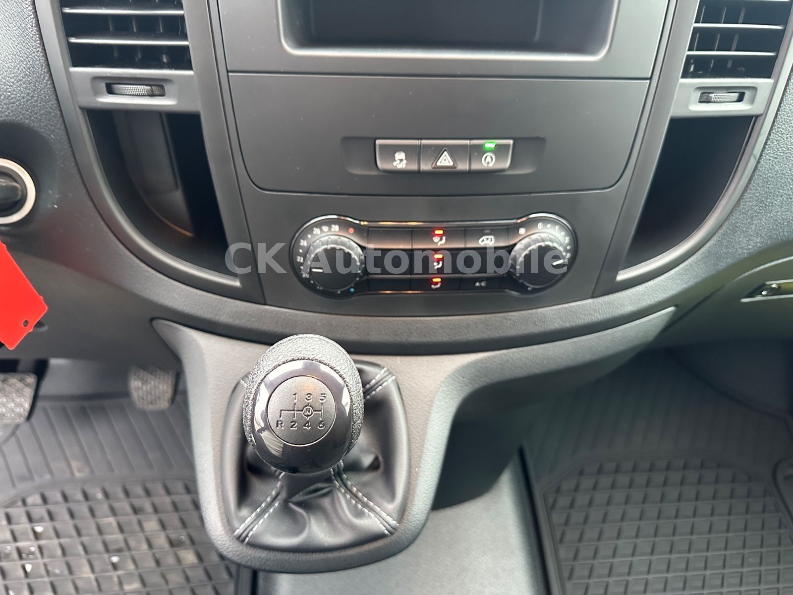 Fahrzeugabbildung Mercedes-Benz Vito Kasten 114CDI RWD lang/Klima/Tempomat/AHK